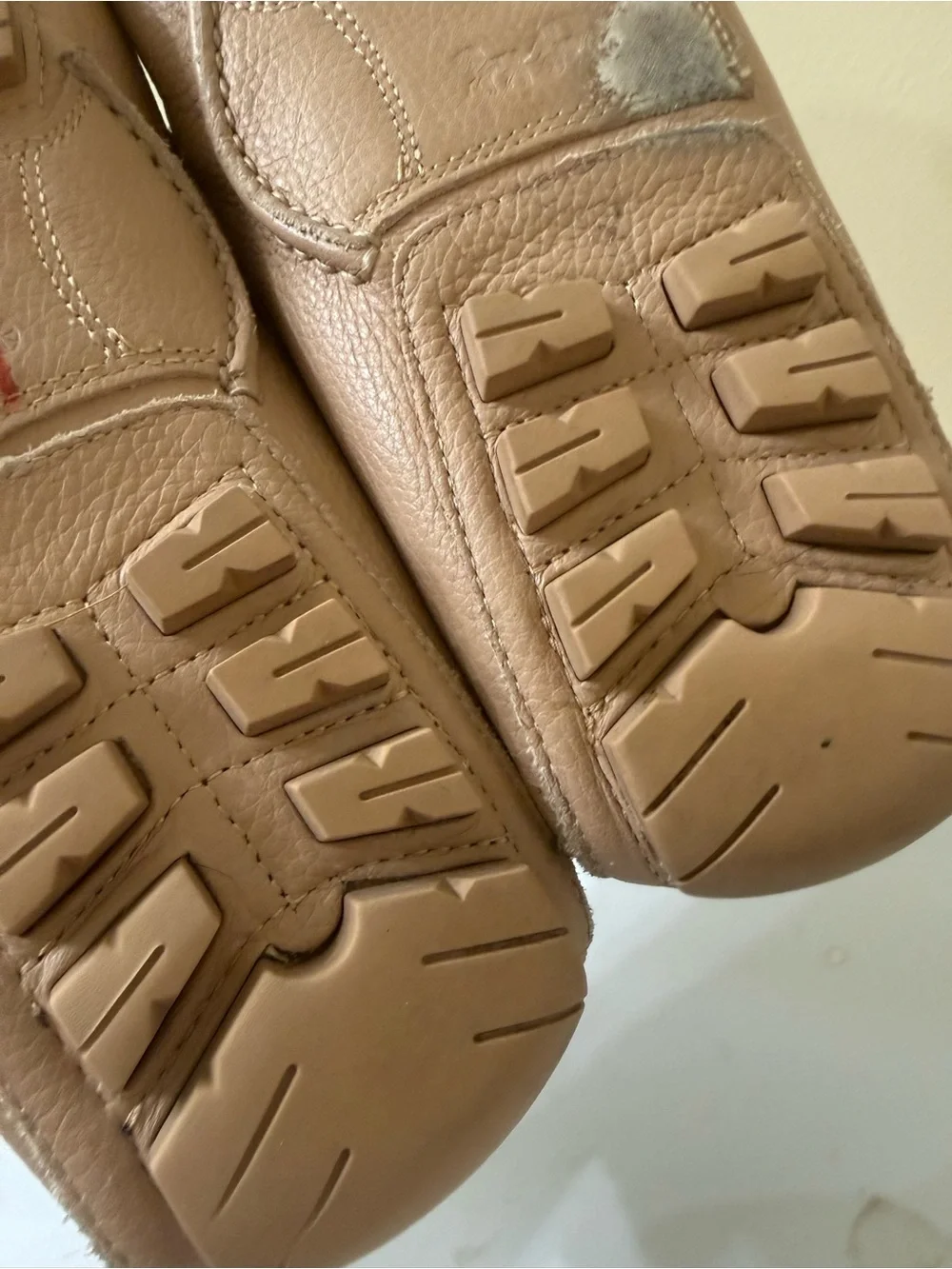 Coach 10 Classic Women's Tan Leather Driving Loafers Gold Bit Hardware Preppy